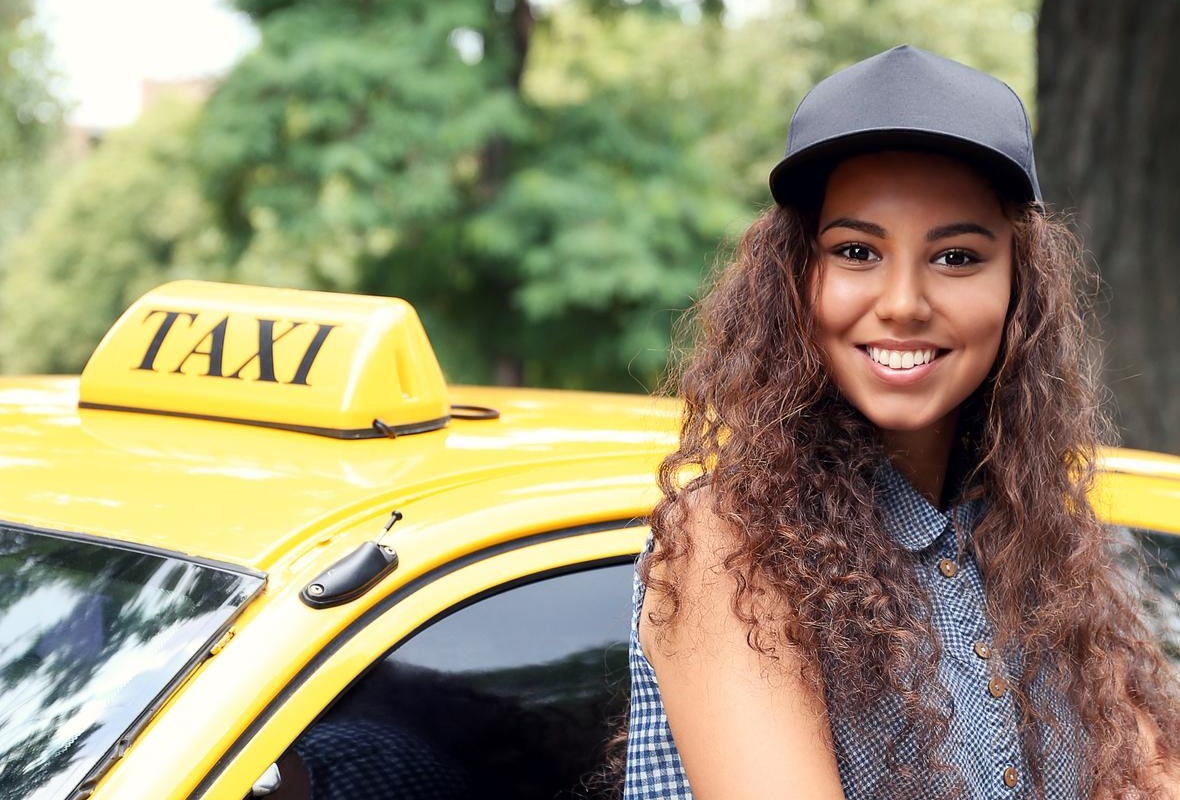 https://btaxibarcelona.es/wp-content/uploads/2024/05/inner_b1.jpg